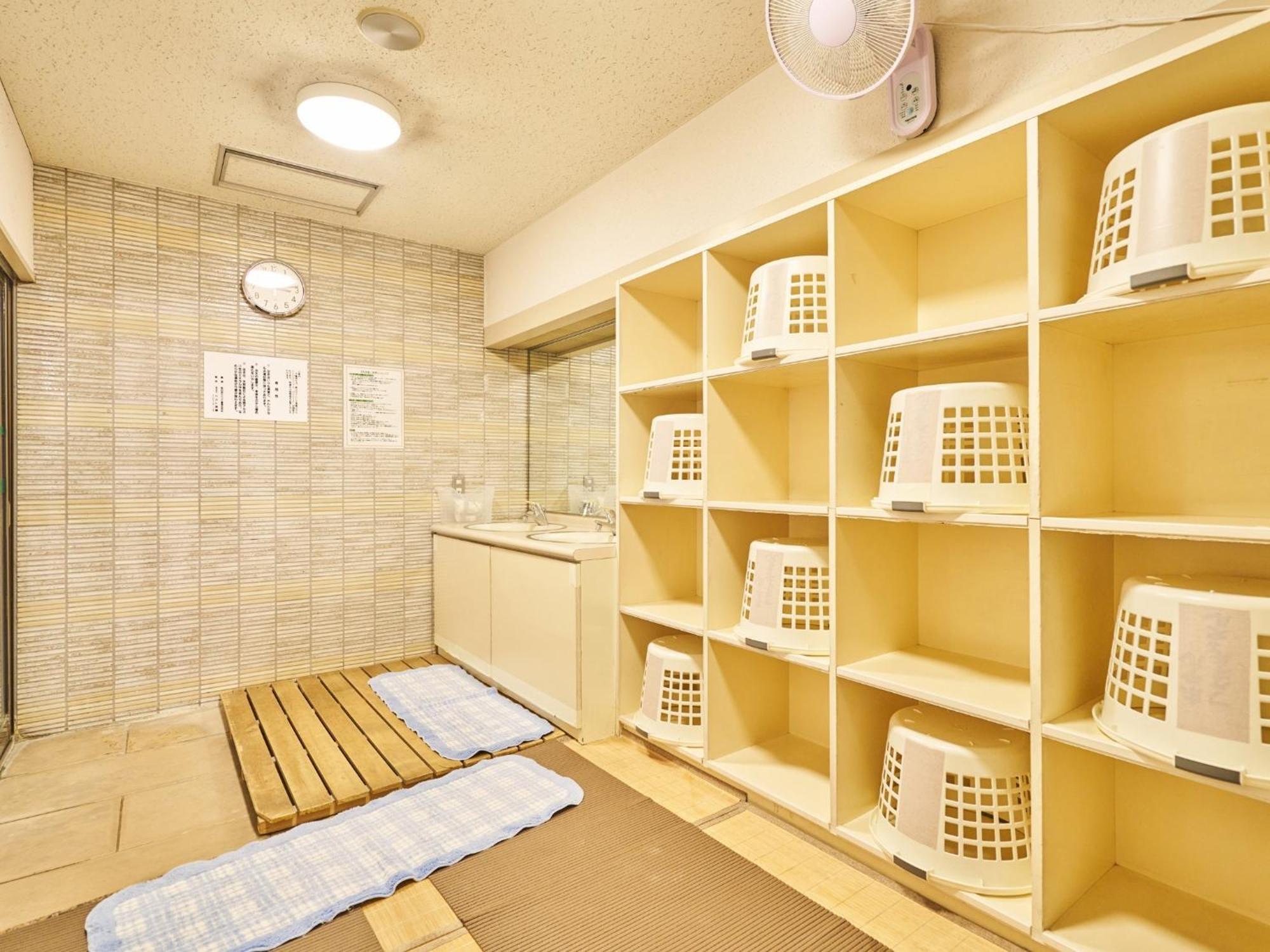 Hotel Fukui Castle - Vacation Stay 58696V Экстерьер фото