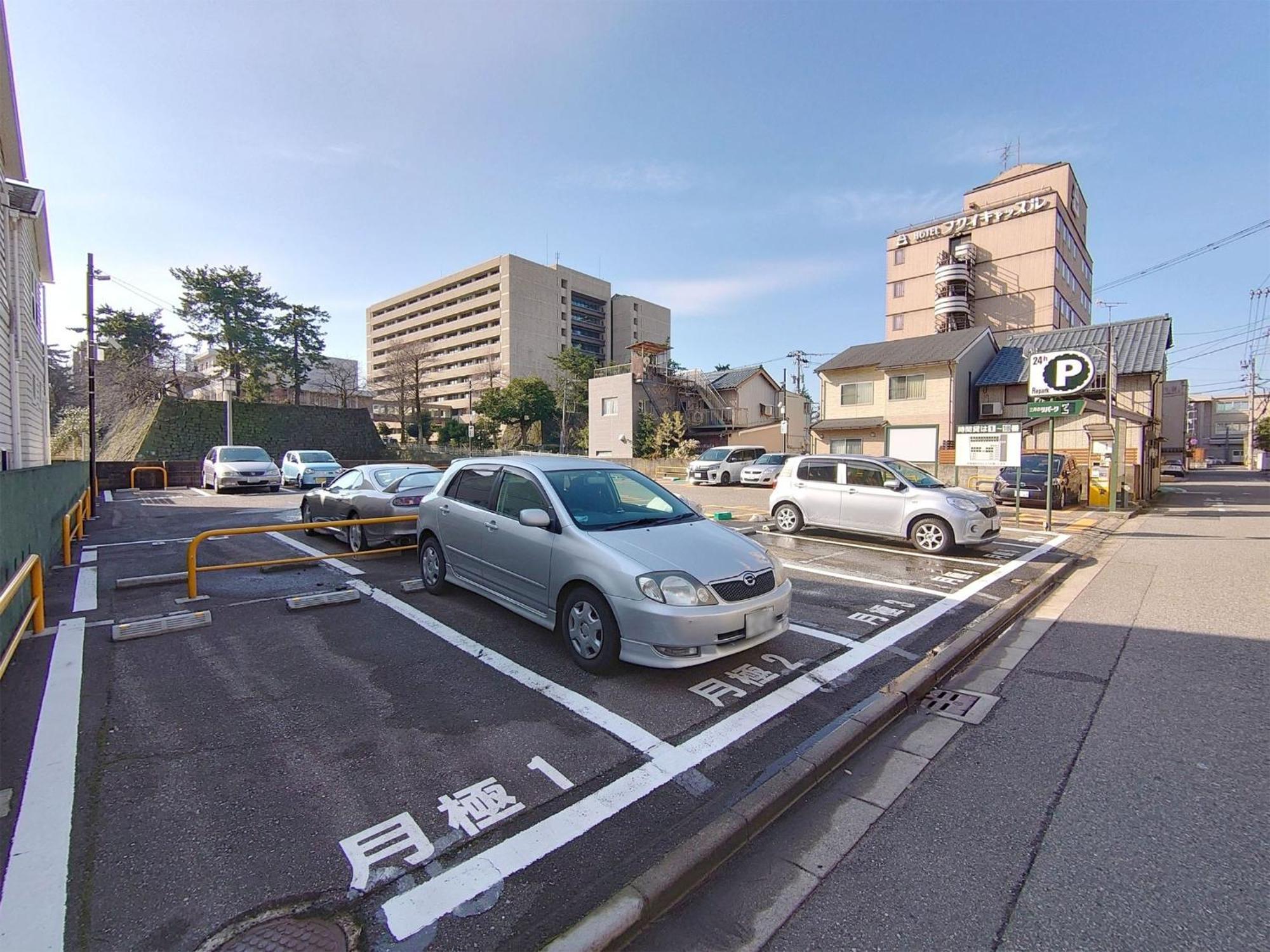 Hotel Fukui Castle - Vacation Stay 58696V Экстерьер фото